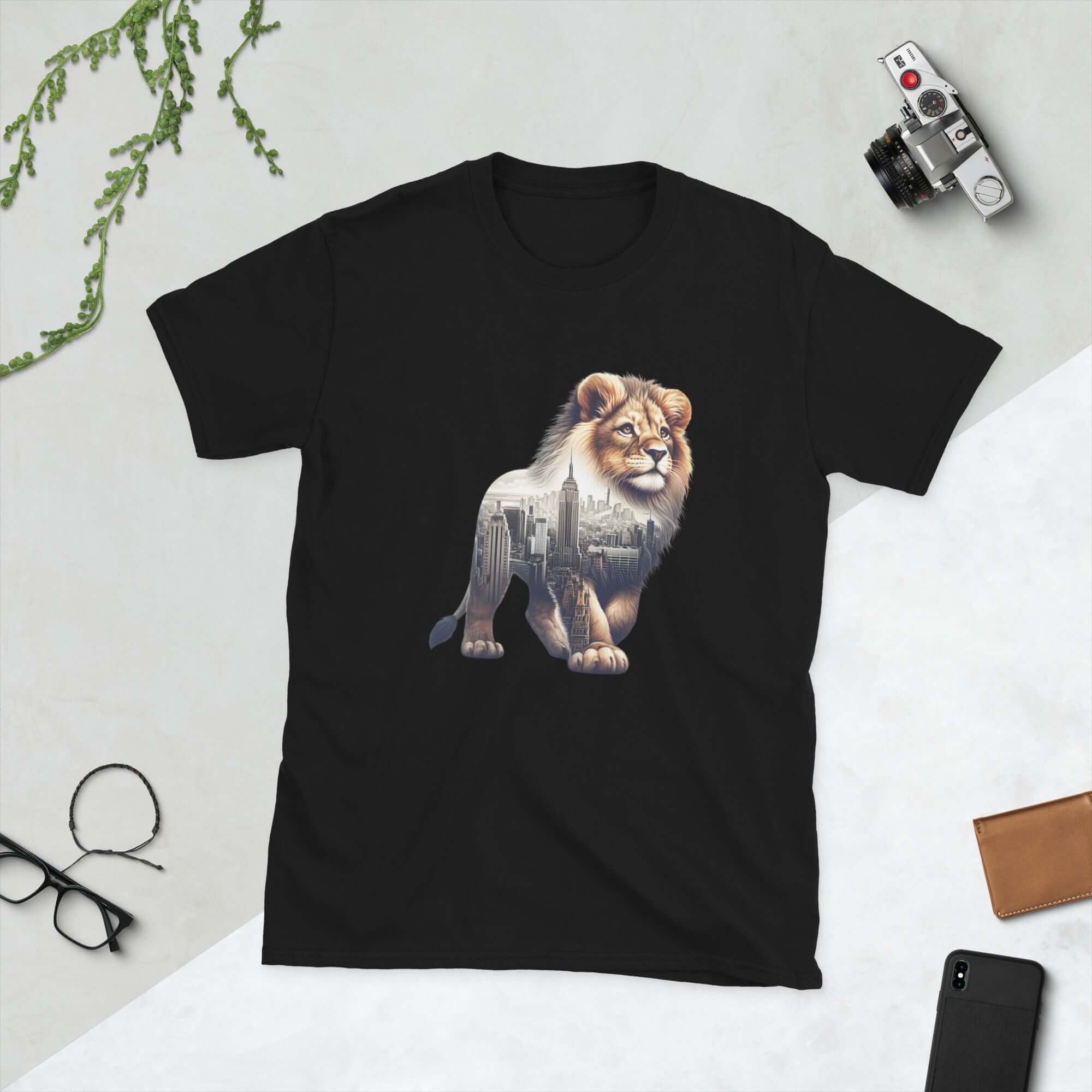 New York Lion - Animal Art Apparel Short-Sleeve Unisex T-Shirt
