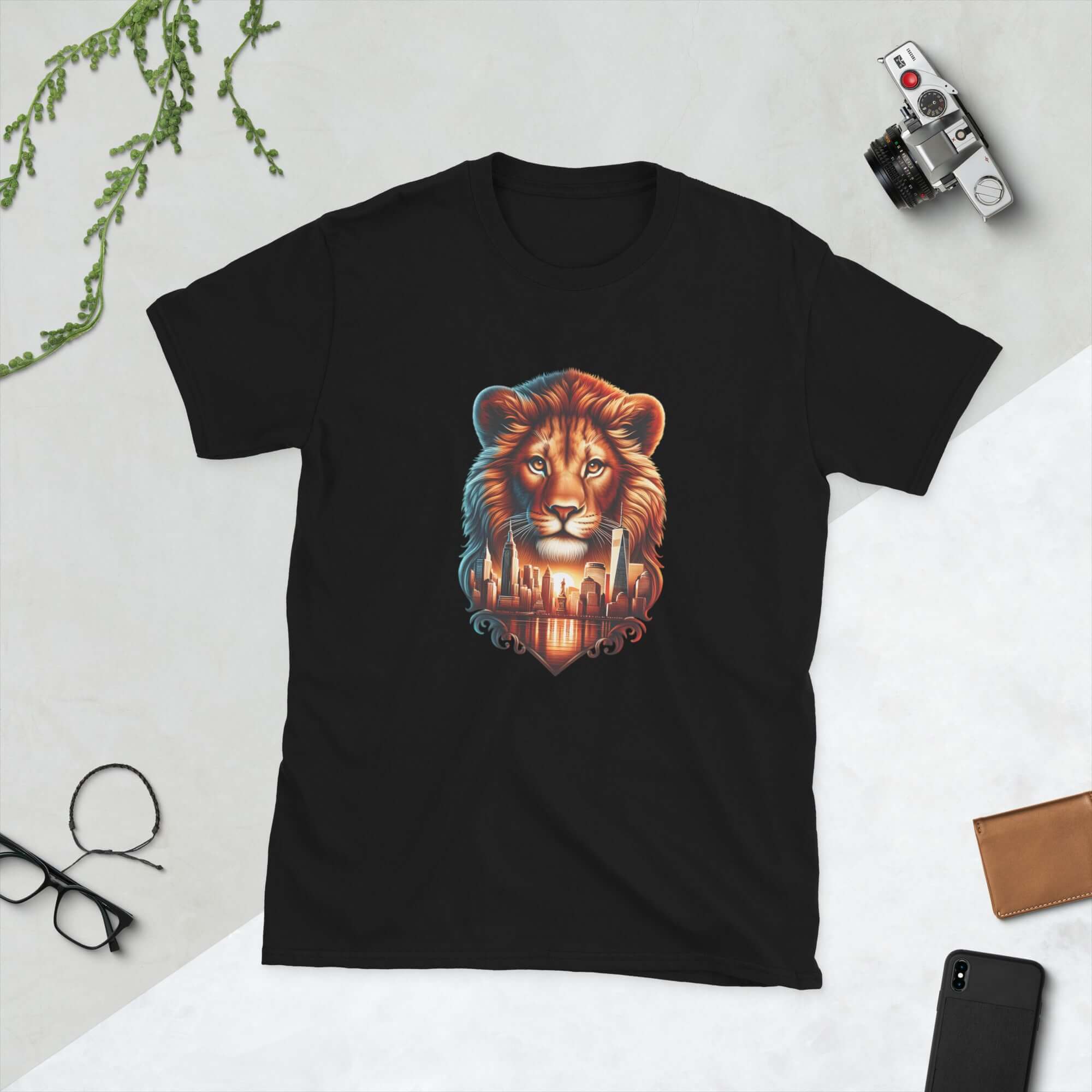New York Lion - Animal Art Apparel Short-Sleeve Unisex T-Shirt